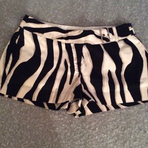 🎈2/$20 Express Belted Shorts